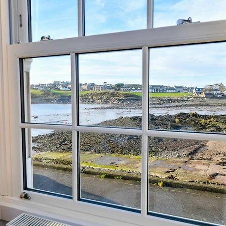 3 Bedroom Townhouse Right On The Harbour Isle of Whithorn Екстер'єр фото
